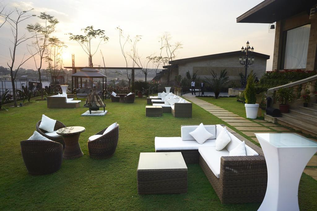 Della Resorts Lonavala Exterior foto