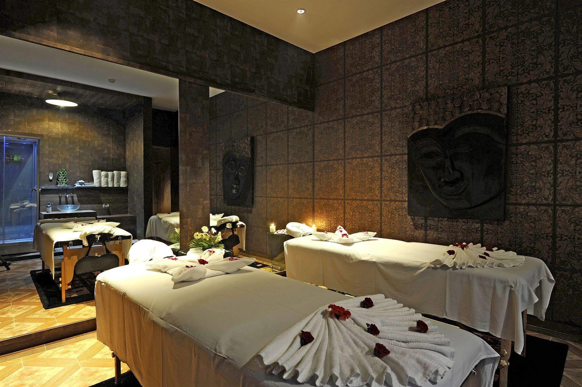 Della Resorts Lonavala Exterior foto